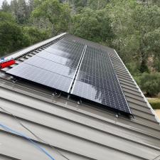 Top-Quality-Solar-Panel-Cleaning-and-Skylight-Cleaning-in-the-Napa-Valley-California 2